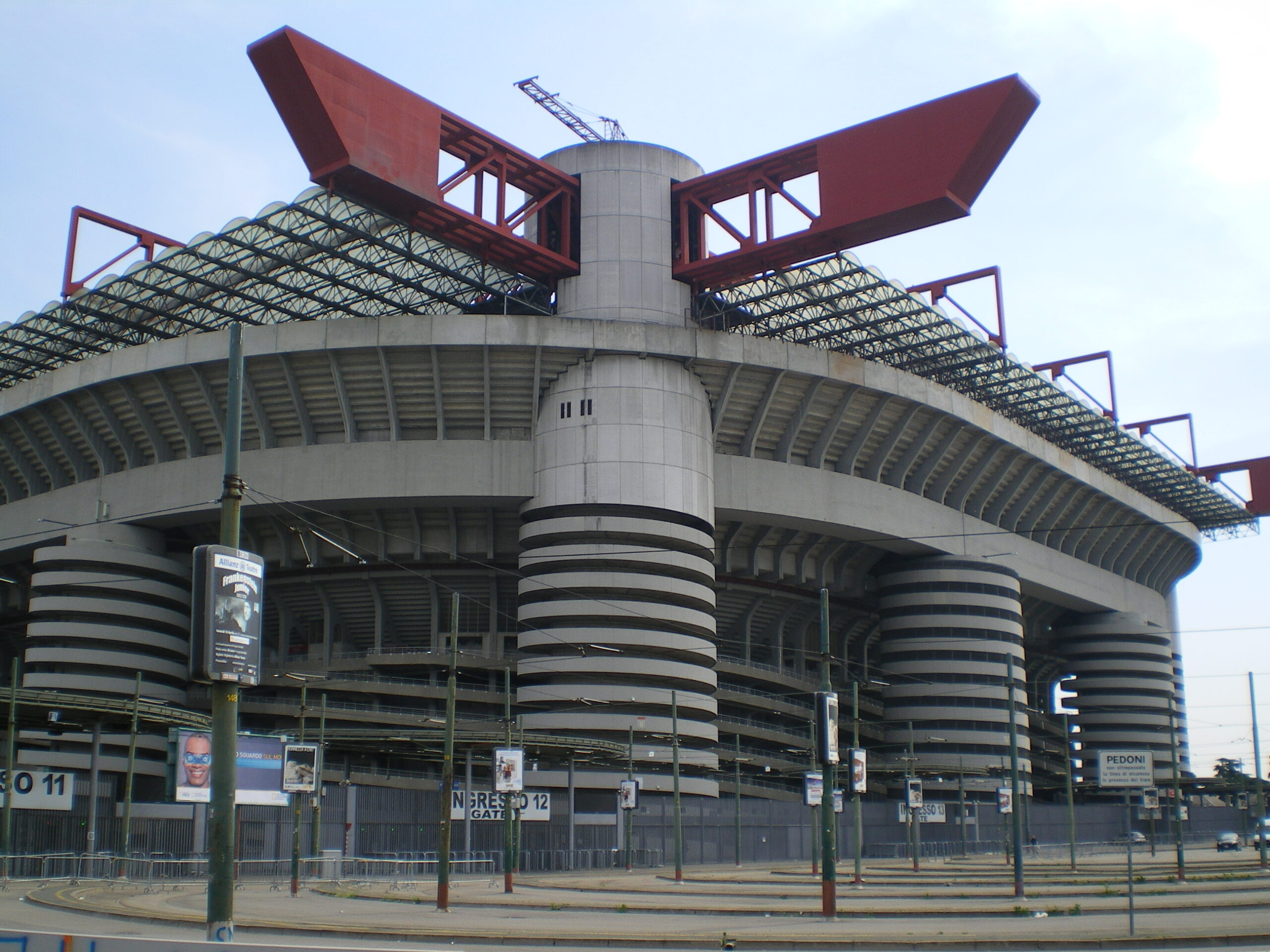 Vendita San Siro: Inter e Milan acquistano lo stadio per 197 milioni